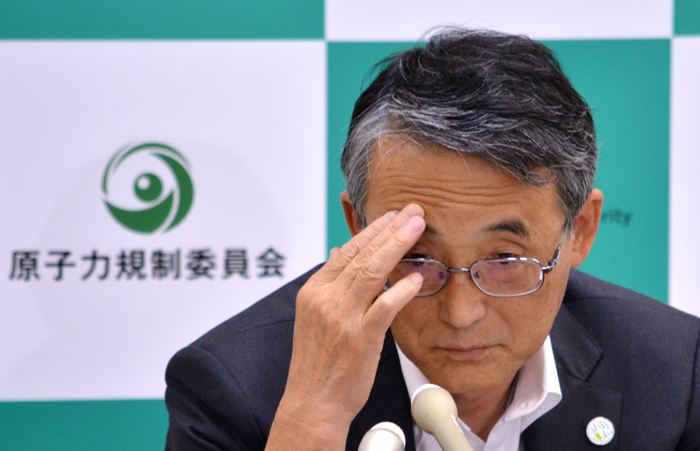 С. Танака: Компании не дают никакой информации о повышении безопасности АЭС.