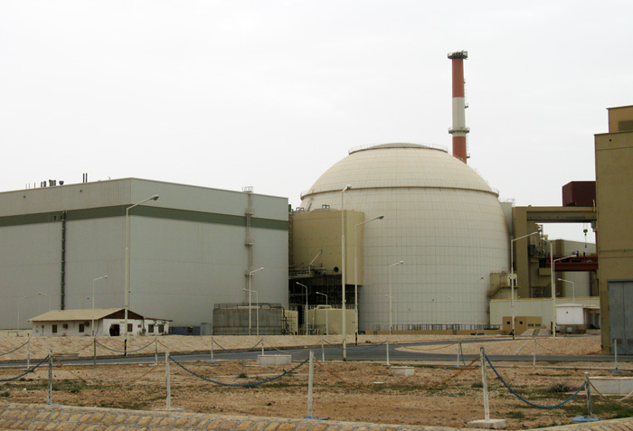 Иран планирует начать строительство двух новых блоков АЭС до марта 2015 года.